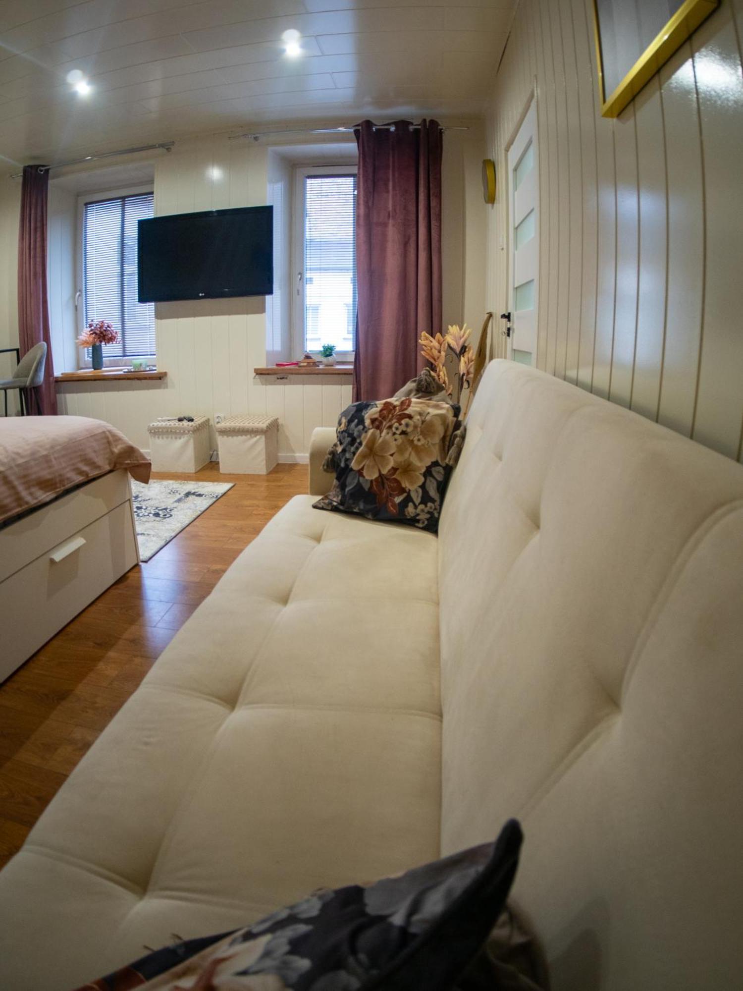 Apartament Classic Comfort Aleja Nmp 8 - Free Parking Czestochowa Exterior photo