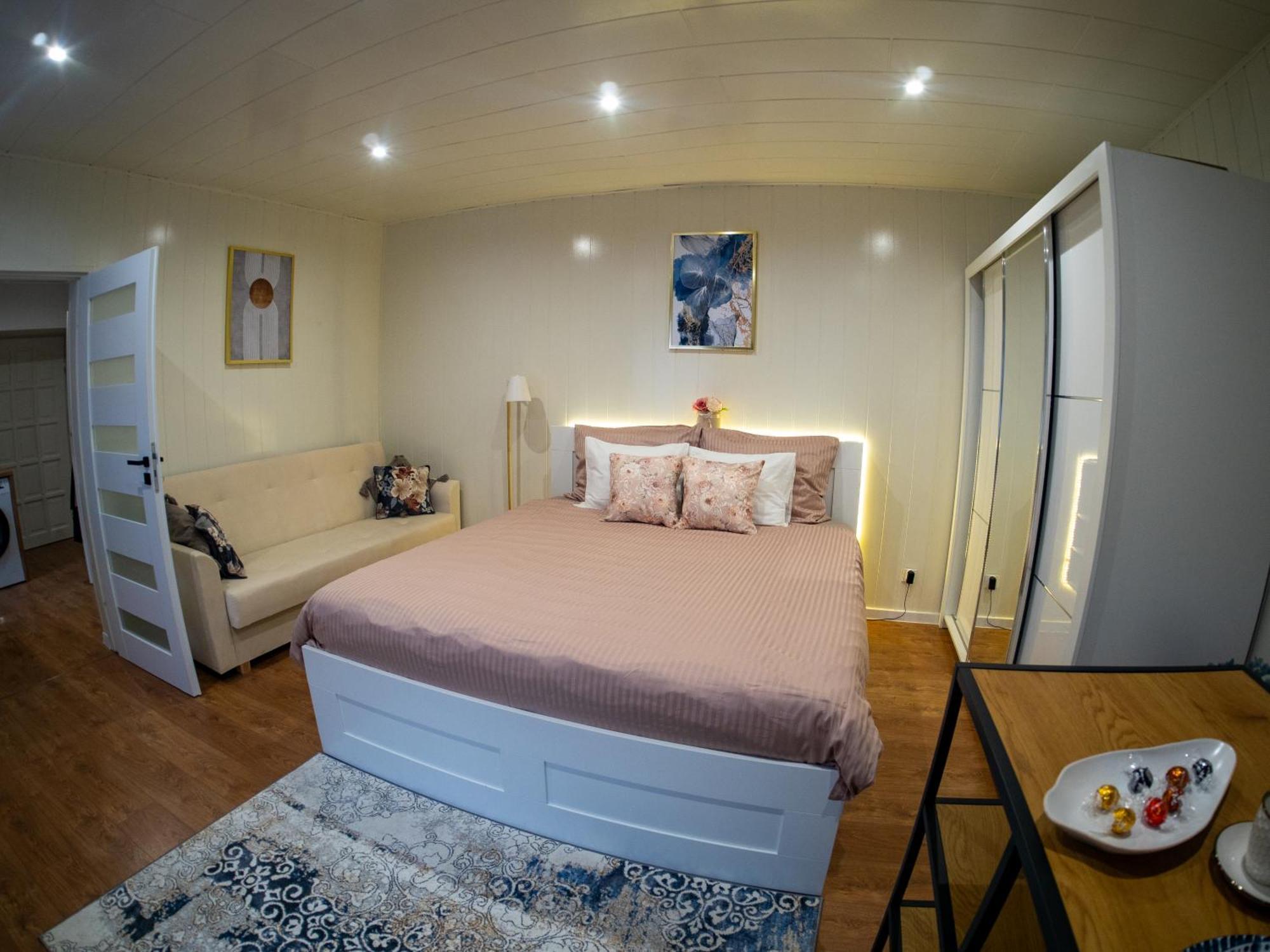 Apartament Classic Comfort Aleja Nmp 8 - Free Parking Czestochowa Exterior photo